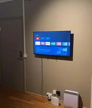 Apartment In The Heart Of *